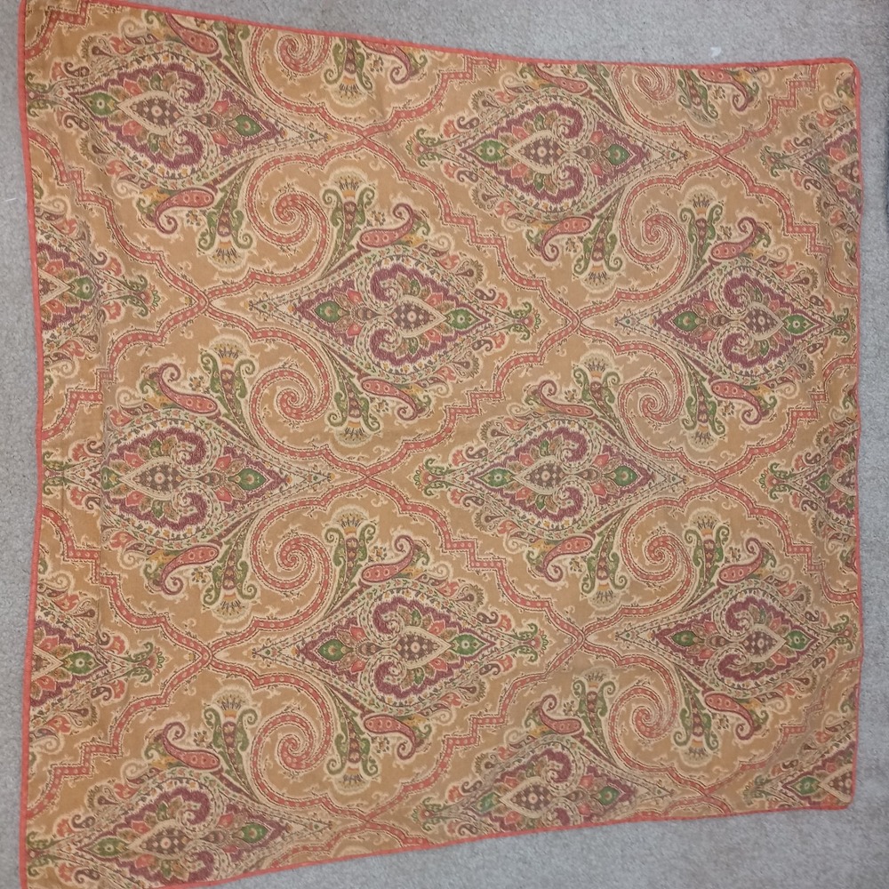 Waverly Euro Shams Paisley 29x30 Inches Pair‎ Cotton Classic
